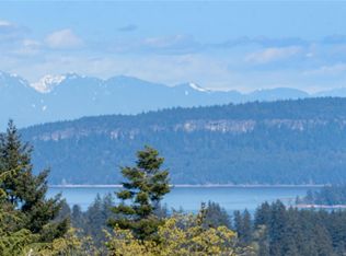 505 Hall Rd, Ladysmith, BC V9G1V9