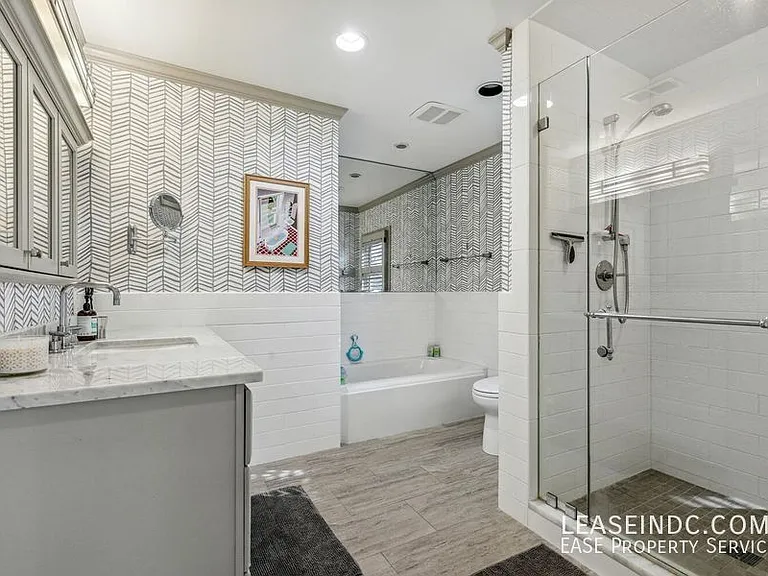 4927 Eskridge Ter NW — Photo 25