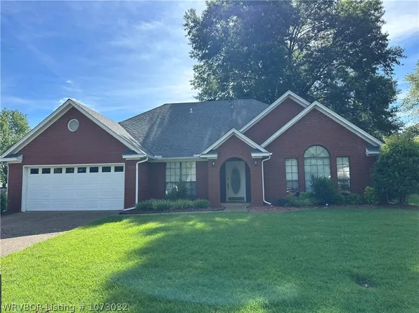 2020 Woodwind Way, Van Buren, AR 72956