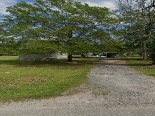 1685 Willow Bend Dr, Vidor, TX 77662