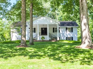 9514 Neuse Way, Great Falls, VA 22066