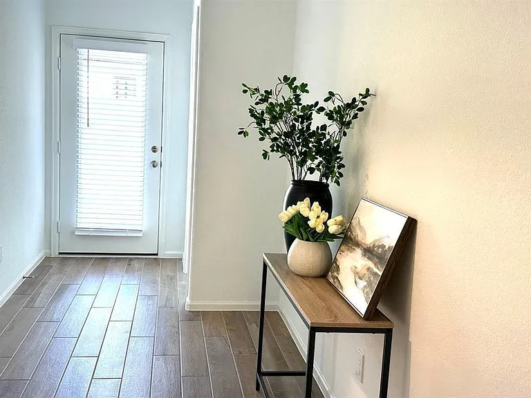 4222 Colony Ln — Photo 6