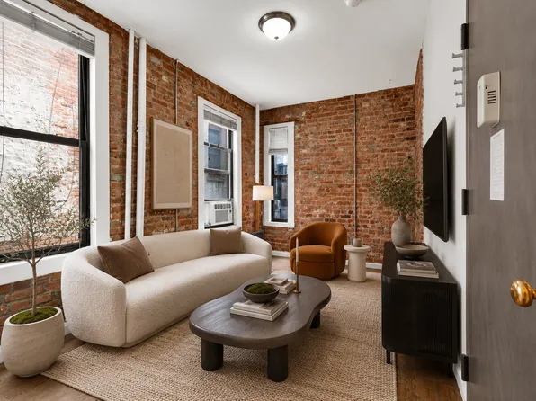 250 Broome Street image 1 of 5