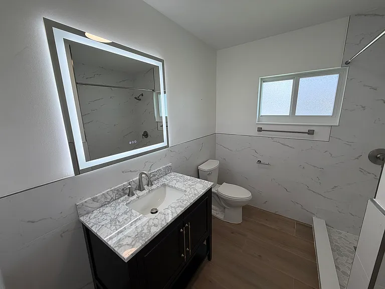 498 W Conference Dr #N — Photo 3