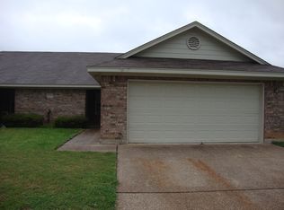 10209 Hyacinth Ln, Waco, TX 76708