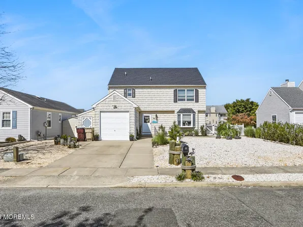 78 Top Sail Court, Bayville, NJ 08721