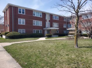 8030 S Pulaski Rd #104, Chicago, IL 60652