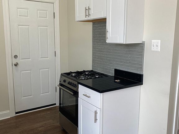 4th image of 3820 N Greenview Ave #J4nfbh2jw