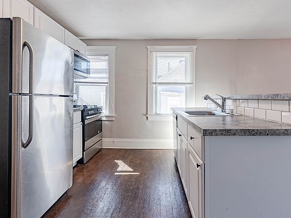 4th image of 5515 Bridge Ave