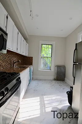 Rented by Rental Solutions Inc | media 37