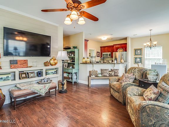 4th image of 12343 Windward Dr