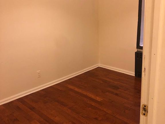 5th image of 1703 E 14th St APT 2