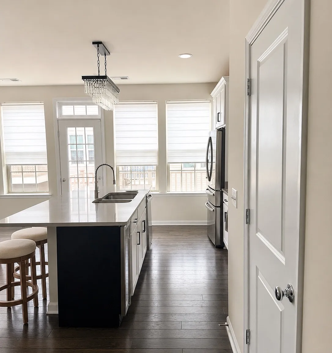 2 bed, 2.5 bath, 1654 sqft, $3,800 — Photo 1