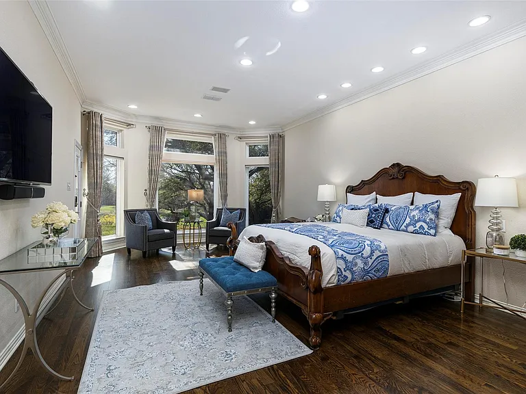6809 Cedar Ridge Ct — Photo 8