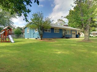 561 Cosmopolitan Ave, Marshall, MI