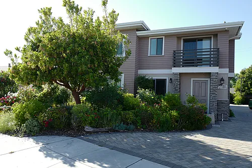 2369 Karen Dr #2 Photo 1