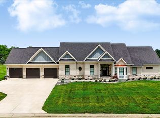 2974 E Indian Summer Ln, Martinsville, IN 46151
