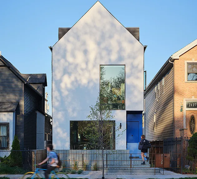 2129 N Kimball Ave #B — Photo 2