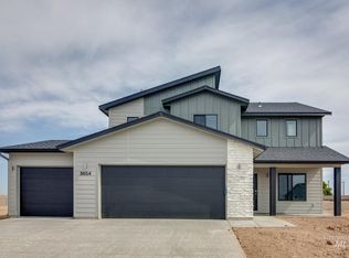3654 W Remembrance Dr, Meridian, ID 83642