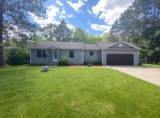 104 Whispering Pines Ct, Roscommon, MI 48653