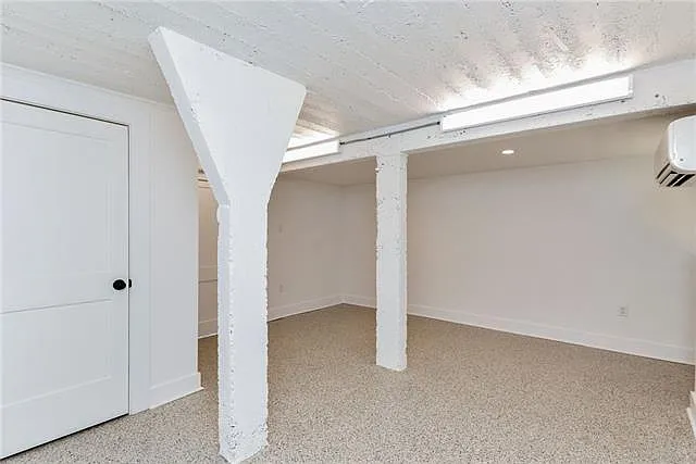 1338 Burdette St — Photo 13