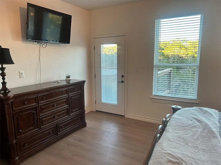 2298 Fuller Dr — Photo 15