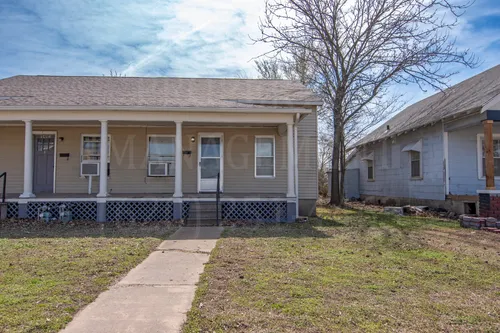 1413 W 5th St #B Photo 1