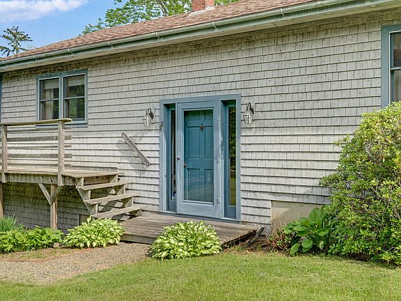3rd image of 88 Gurney Street