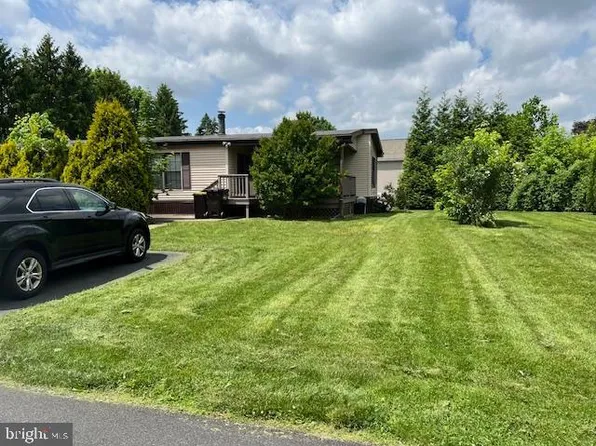 1 Nob Hl, Quakertown, PA 18951