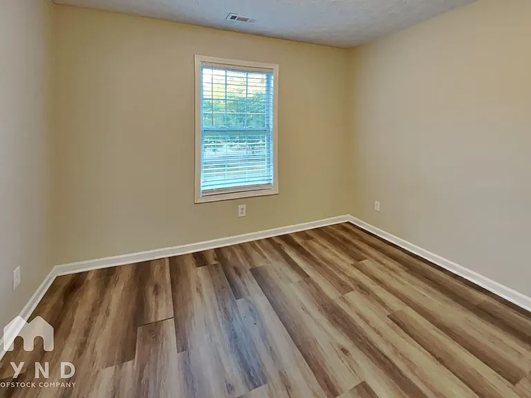 158 McArthur Dr — Photo 16
