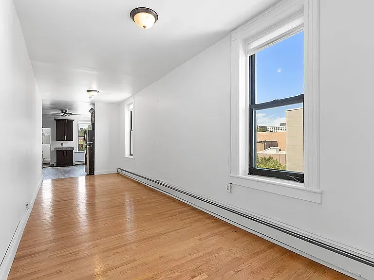 422 Madison St #4R7 — Photo 4