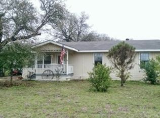 4814 Blue Beech Dr, Elmendorf, TX 78112