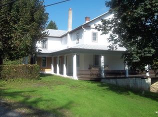 261 Old Laudermilch Rd, Hershey, PA 17033