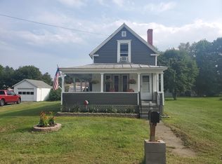 33 Murray St, Bingham, ME 04920