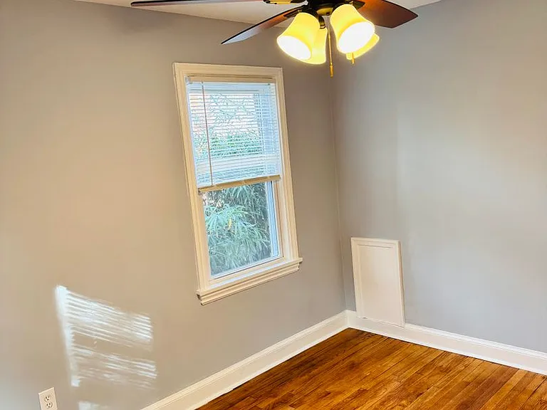 908 Hudson Ave FHY Properties, LLC — Photo 36