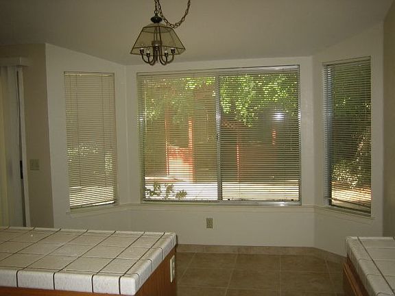 Tile flooring in the eating area