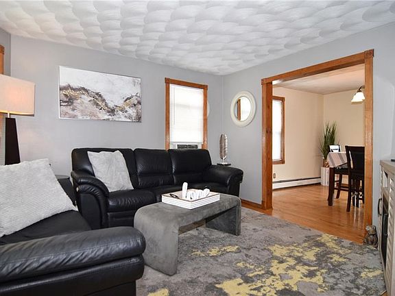 2nd image of 54 Blanding Ave