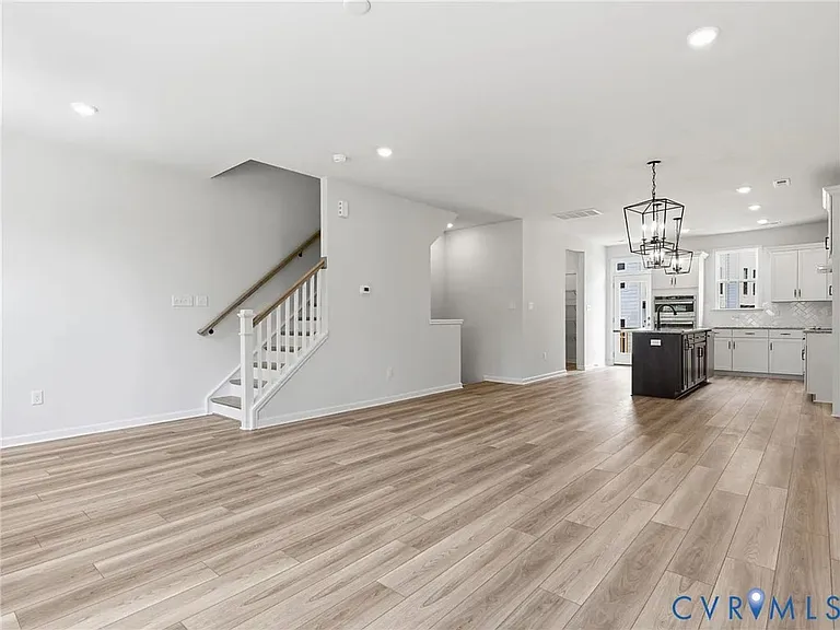 13813 Riverlight Dr — Photo 5