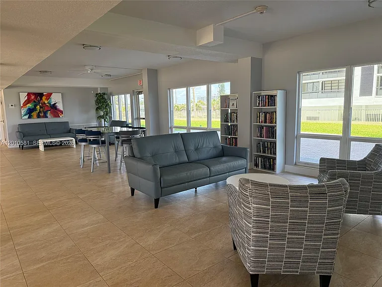 750 N Ocean Blvd #310 — Photo 27