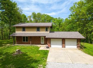 3173 Steven Dr, Bunker Hill, IL 62014