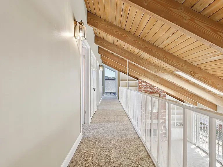 4182 Silliman Dr — Photo 23