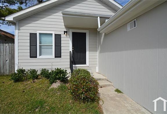 2nd image of 11955 Greensbrook Forest Dr