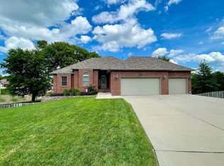 5136 S Deborah Ct, Springfield, MO 65810