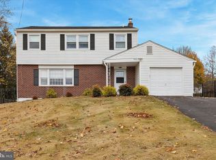 3023 Eisenhower Rd, Norristown, PA 19403
