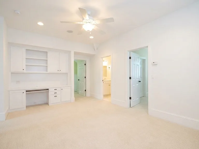 79 Hopetown Rd — Photo 11