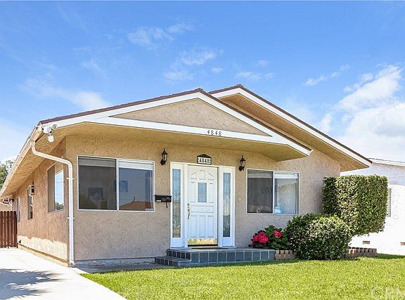 3rd image of 4848 W 138th St