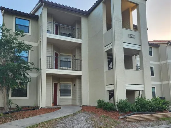 3032 Parkway Blvd APT 201, Kissimmee, FL 34747