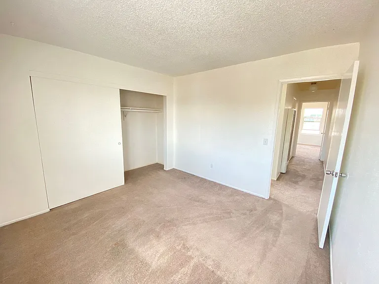 4575 Oregon St #1 — Photo 8
