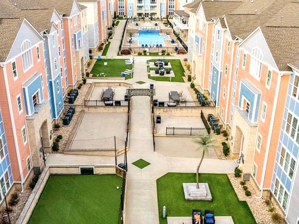 1st image of 40 Oasis Way