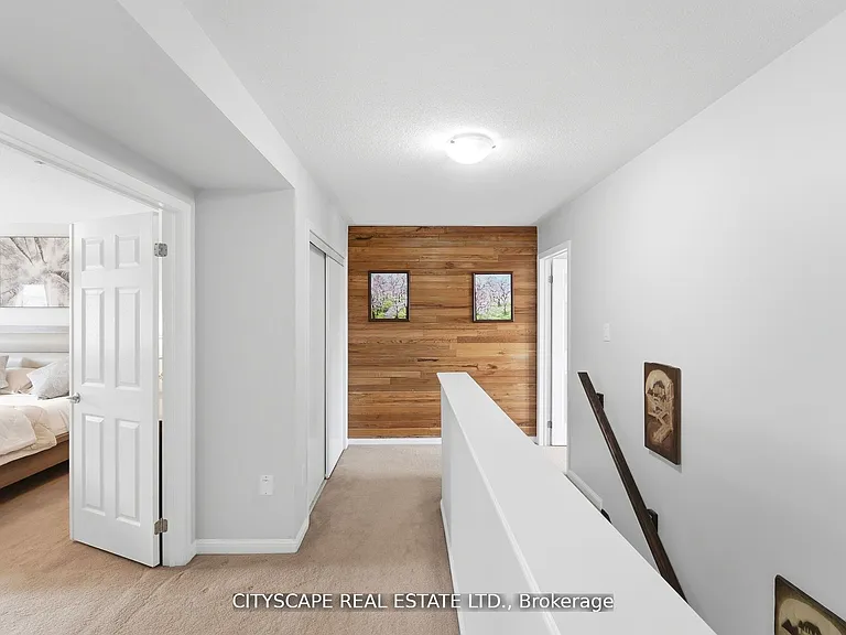 305 Gleave Ter — Photo 18